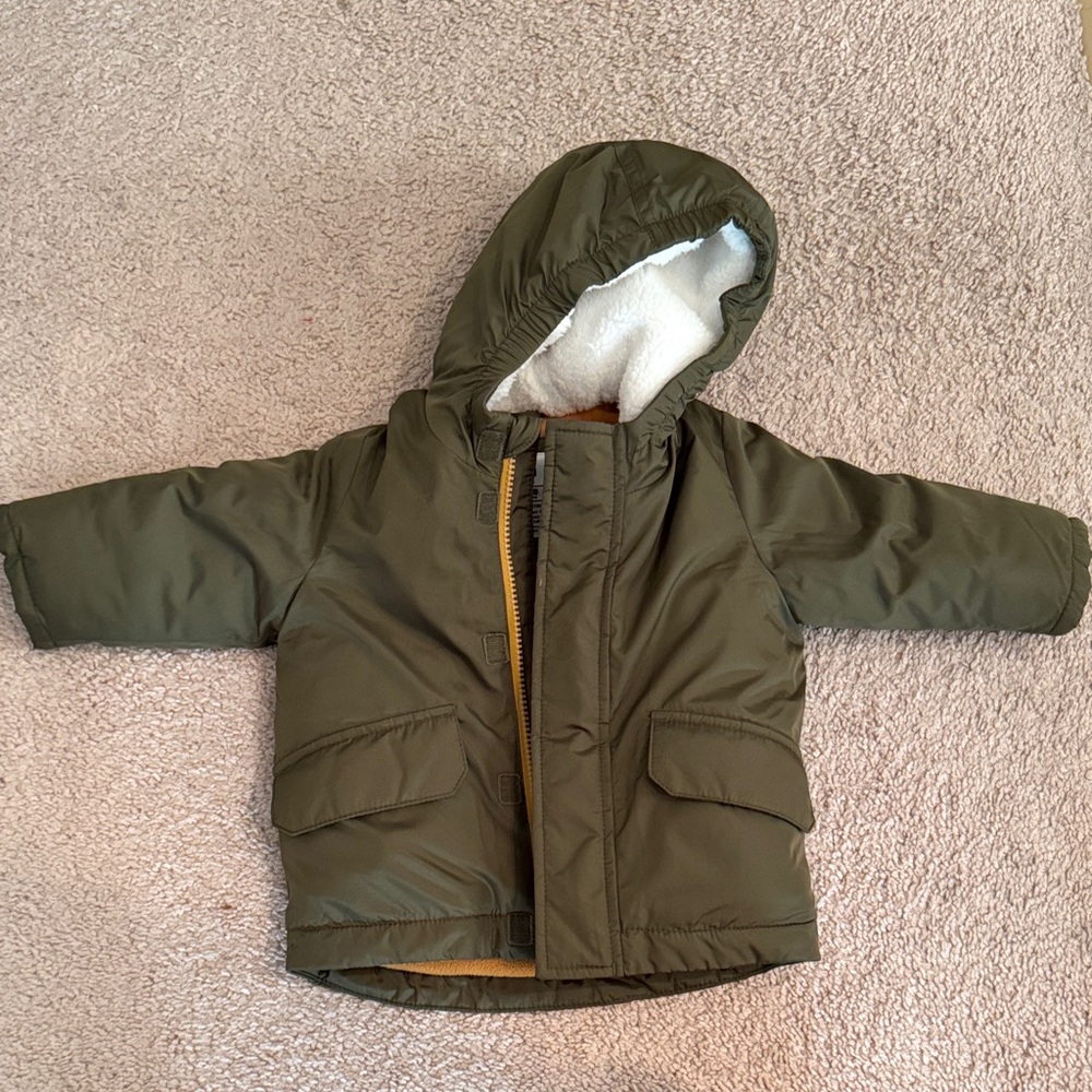 Baby GAP Olive green Puffer coat with brown fleece lining Size 12-18M